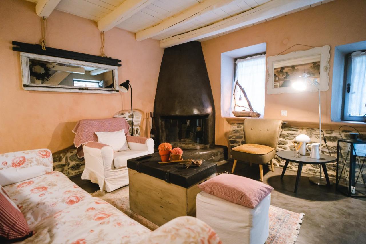 Holiday home Rustic Rose - Private Premium House