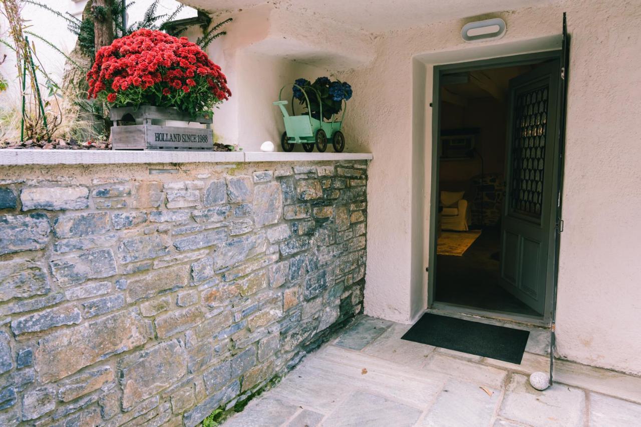 Holiday home Rustic Rose - Private Premium House